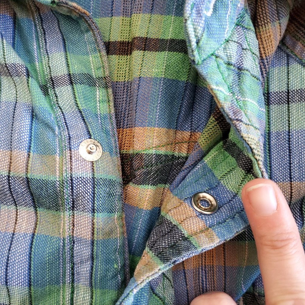 vintage 1970s colorful plaid button up by Champion - Picture 4 of 4